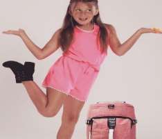 The actress promotes brands like Muzmm Backpacks, Luxury Lotion through different social media platforms.
